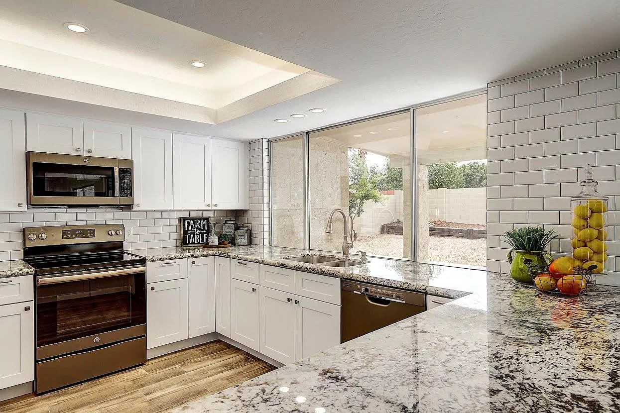 3 bed, 2220 sqft, $3,395 — Photo 1
