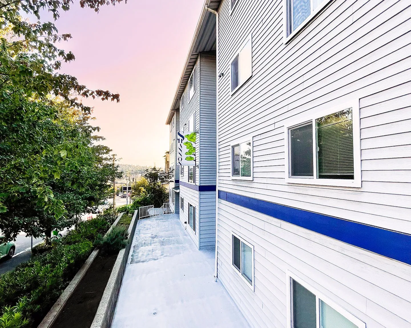 The Shannon Apartments — Photo 3