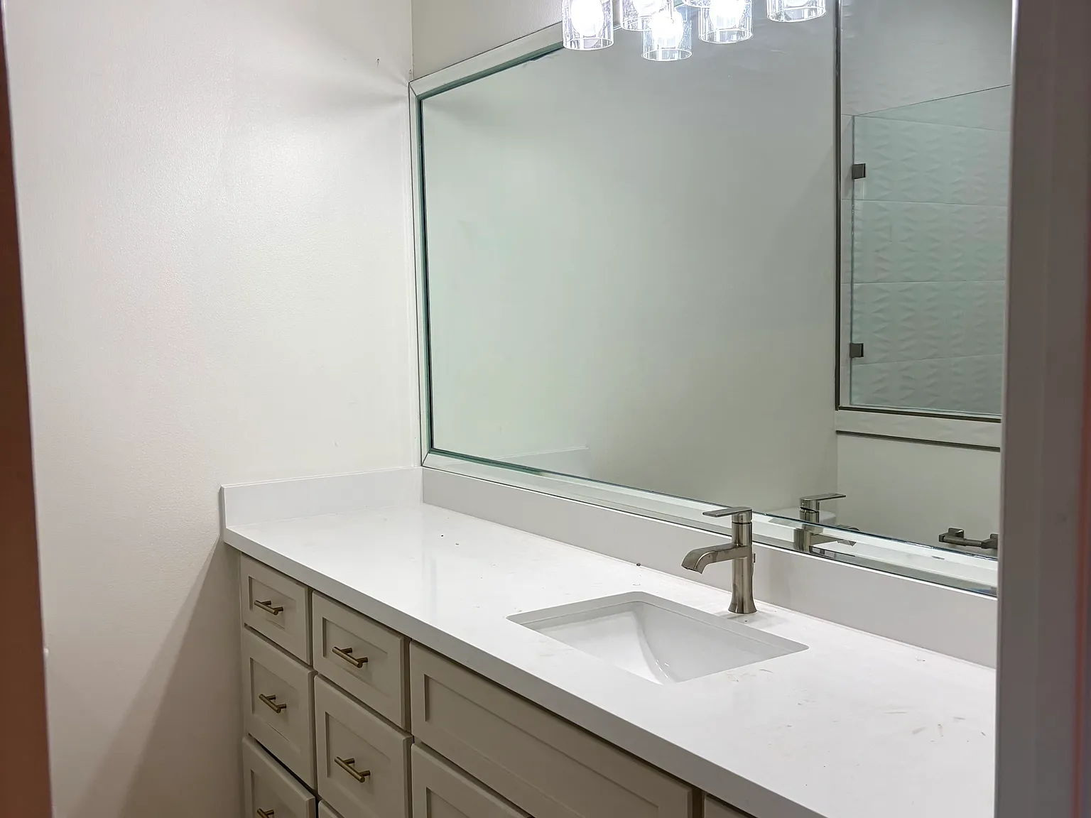 3 bed, 1131 sqft, $1,350 — Photo 4