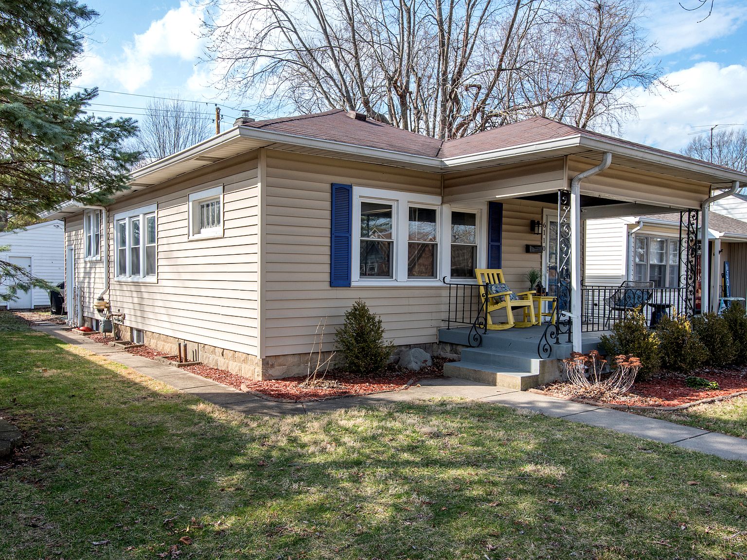 6110 Rosslyn Ave, Indianapolis, IN 46220 Zillow
