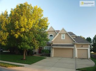 23509 W 74th Ter, Shawnee, KS 66227