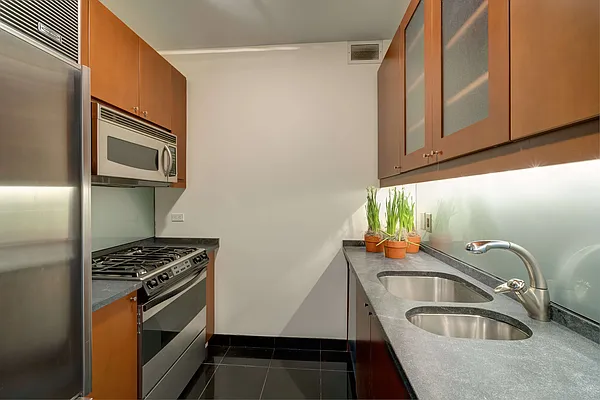 Rented by Brown Harris Stevens | media 8