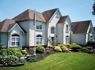 1747 Pheasant Hollow Ln, Toms River, NJ 08755