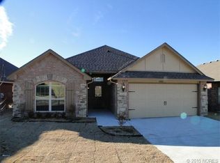 10753 Masters Cres, Jenks, OK 74037