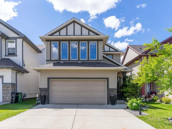 1708 32nd St NW, Edmonton, AB T6T 0P5