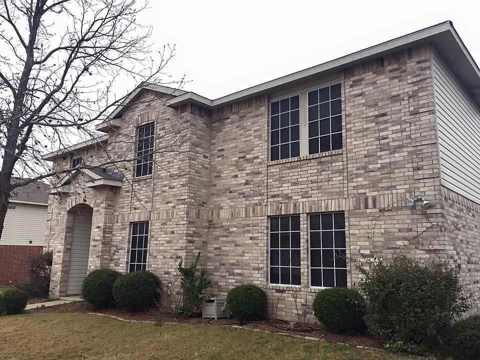 1st image of 1422 Hickory Creek Ln