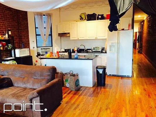 Rented by Point NYC | media 27