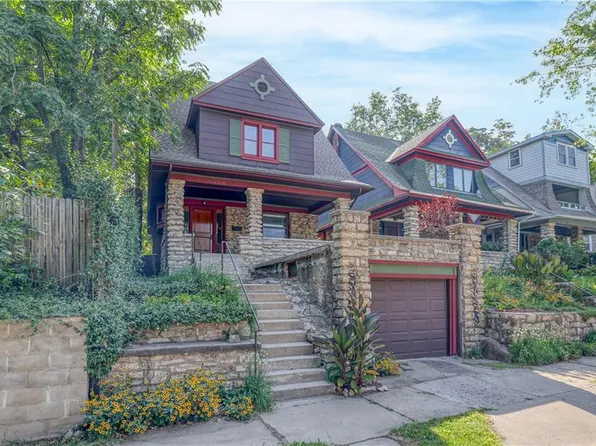 4109 Charlotte St, Kansas City, MO 64110