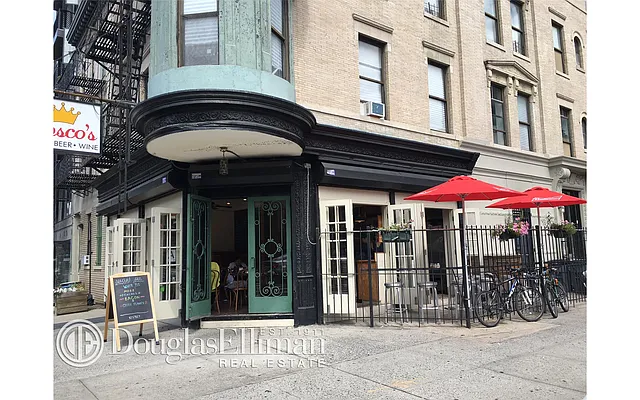 Rented by Douglas Elliman | media 7