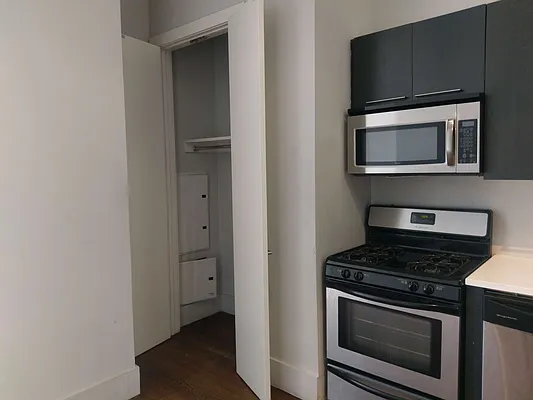 Rented by Fiddler Realty | media 35