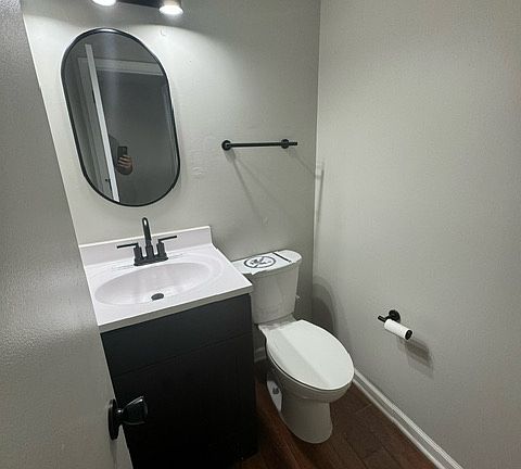 5th image of 5028 Woodmark Dr #5028