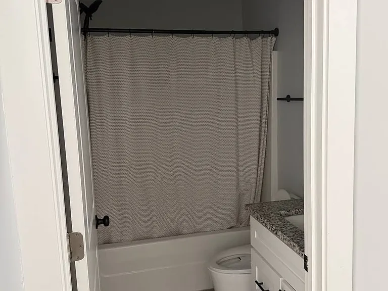 1334 Turpin Rd #1 — Photo 14