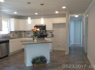 614 Euclid St, Cleburne, TX 76033