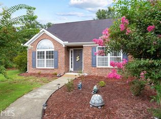 41 Huntleigh Shores Ln, Dallas, GA 30132