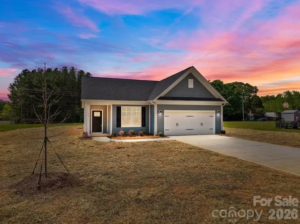 165 Eagle Dr, Salisbury, NC 28144