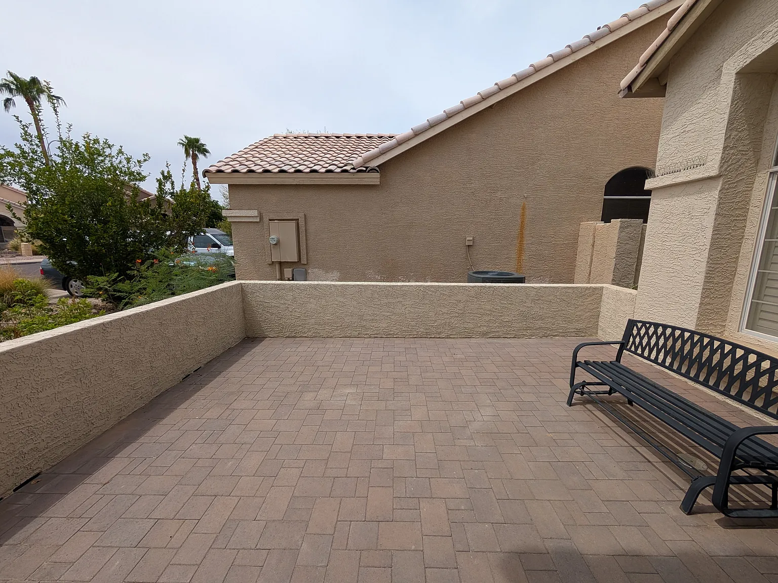 3 bed, 2145 sqft, $2,500 — Photo 2