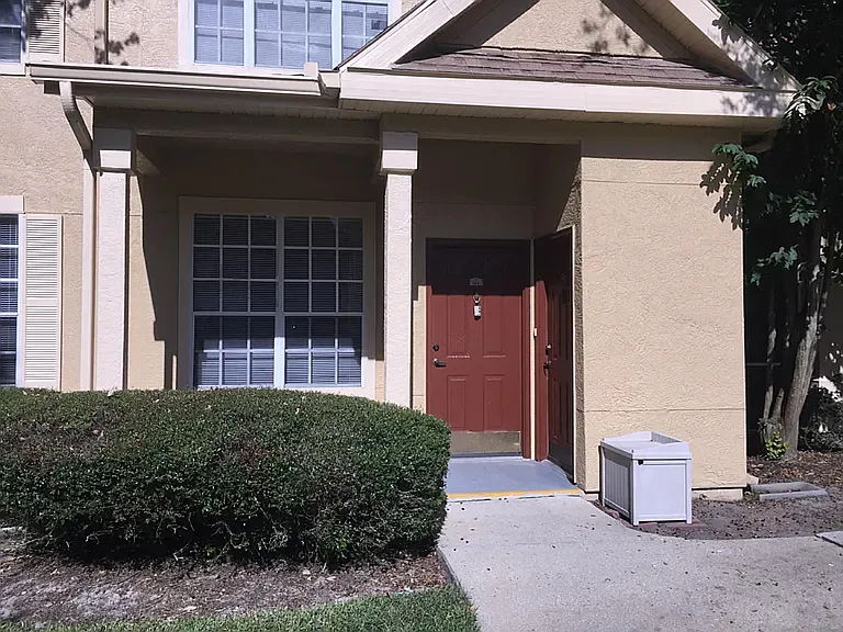 860 Grand Regency Point — Photo 18