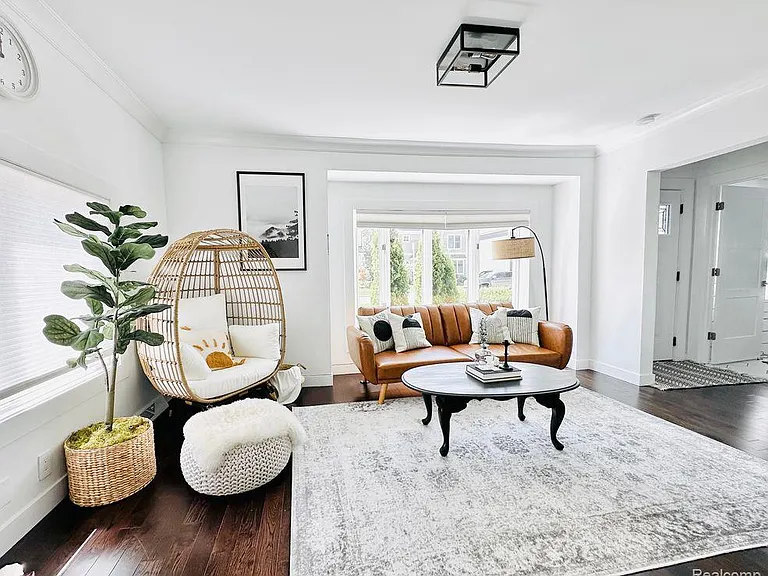 16244 Kirkshire Ave — Photo 3