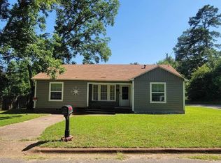 306 Madison St, Overton, TX 75684