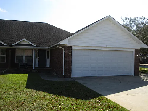 601 Brushwood Dr Photo 1