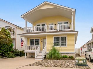 98 W Charleston Ave, Wildwood Crest, NJ 08260