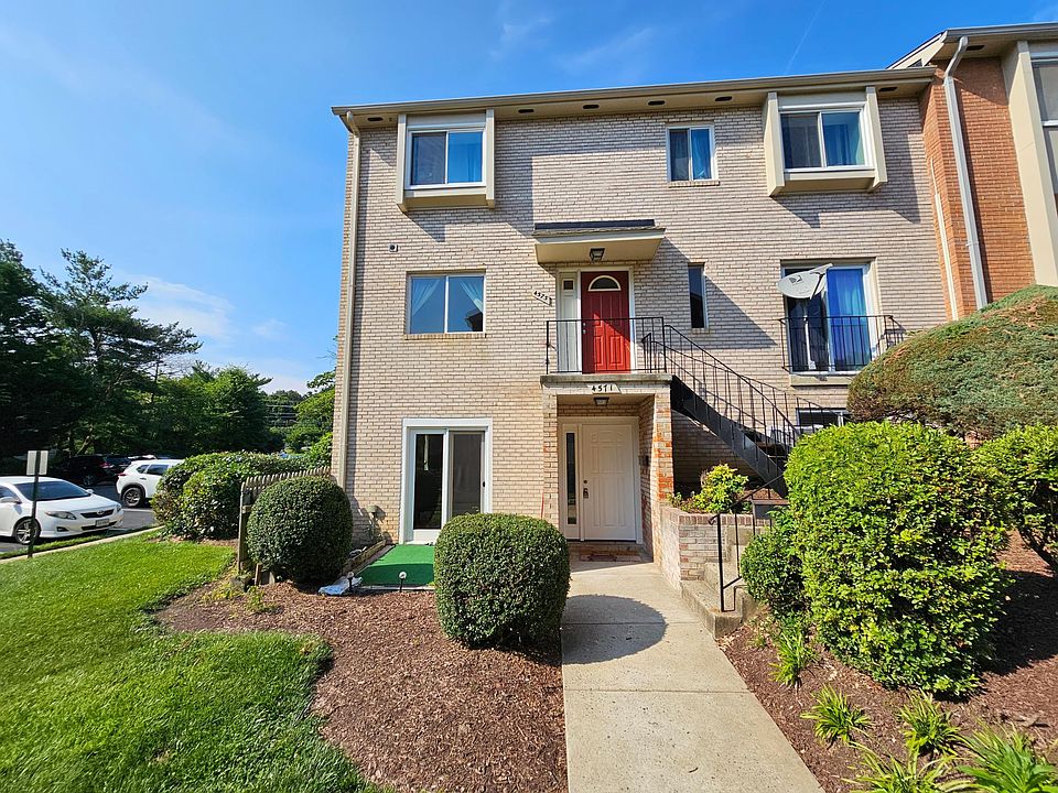 1st image of 4571 Logsdon Dr #14