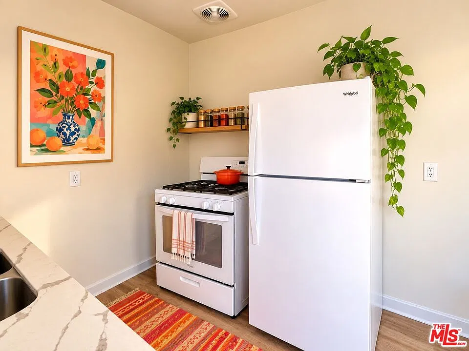 1 bed, 1.0 bath, 600 sqft, $1,850 — Photo 3