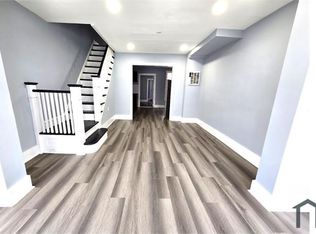 6542 Regent St, Philadelphia, PA 19142