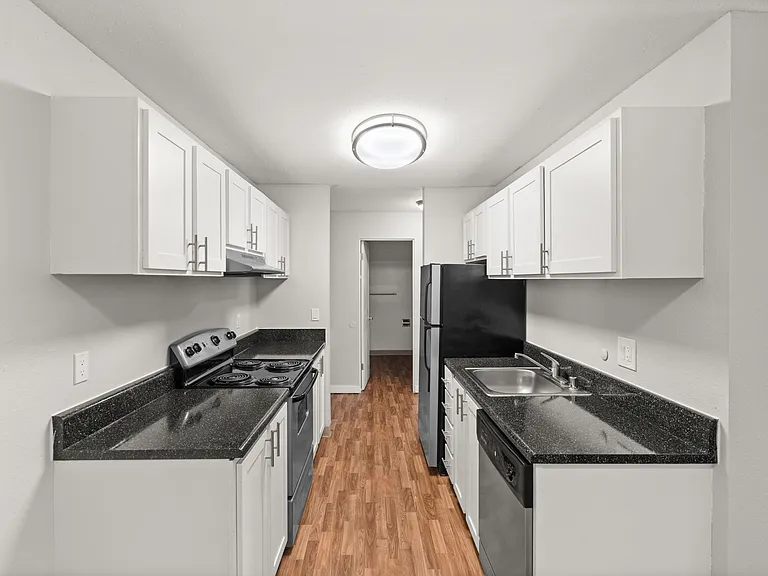 The Aviator Apartments — Photo 20
