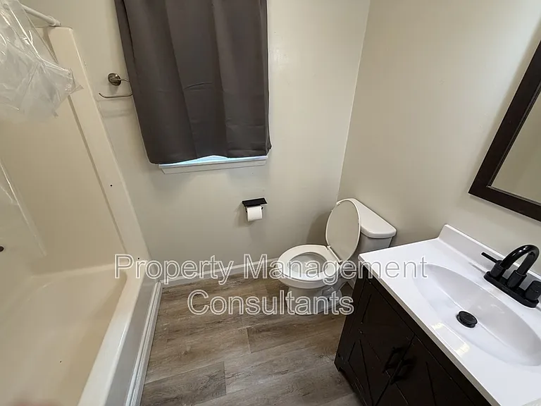 425 Bainbridge Loop — Photo 7