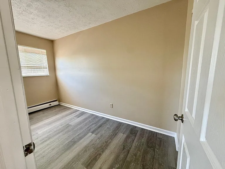 2459 Montana Ave #7 — Photo 6