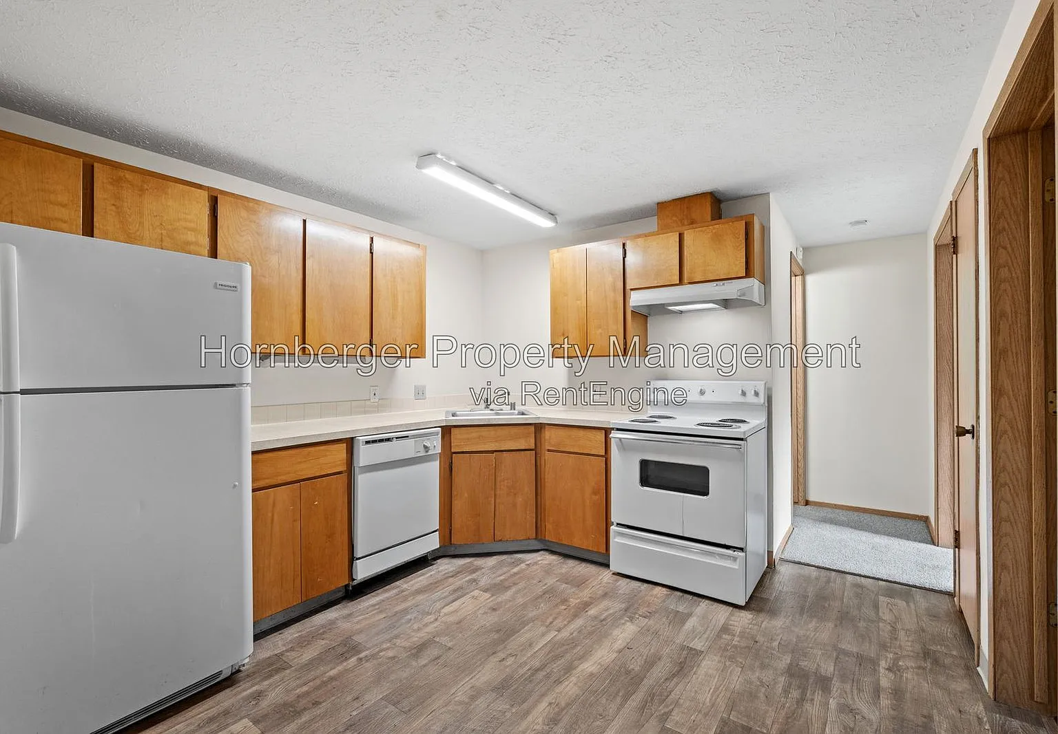 2 bed, 1.0 bath, 850 sqft, $1,050 — Photo 2