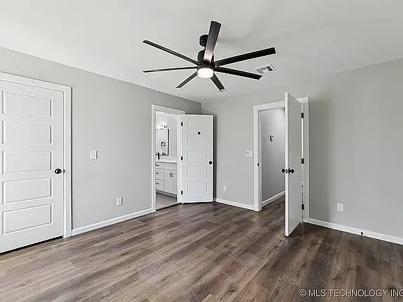 1307 N Tacoma Ave #A — Photo 5