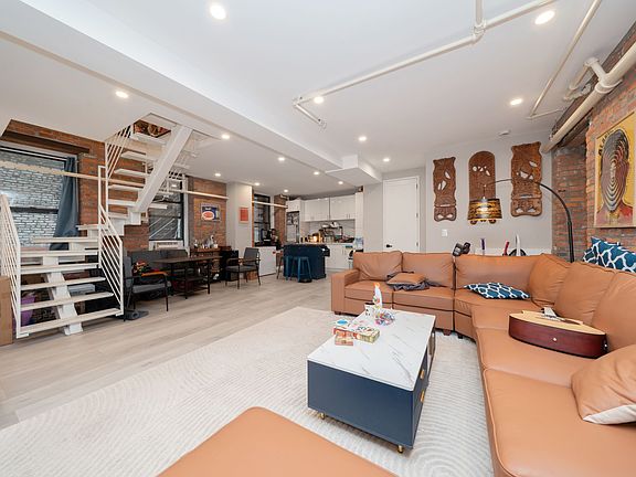 3rd image of 228 8th Ave APT 2