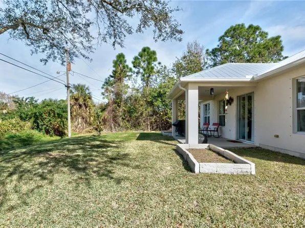 7915 102nd Avenue, Vero Beach, FL 32967