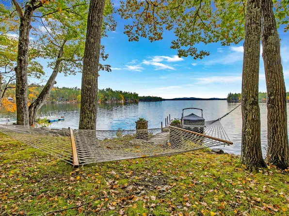 73 Bennett Cove Lane, Holderness, NH 03245