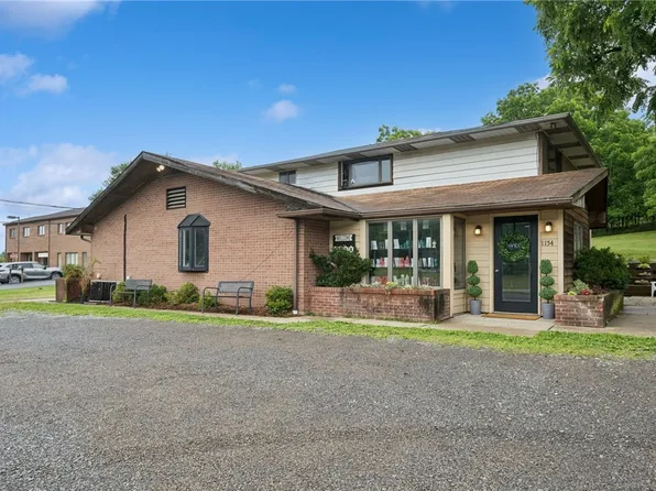 1154 Pittsburgh Rd, Valencia, PA 16059
