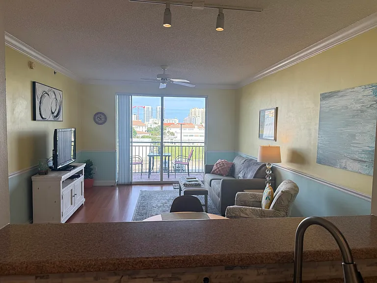 616 Clearwater Park Rd #607 — Photo 9
