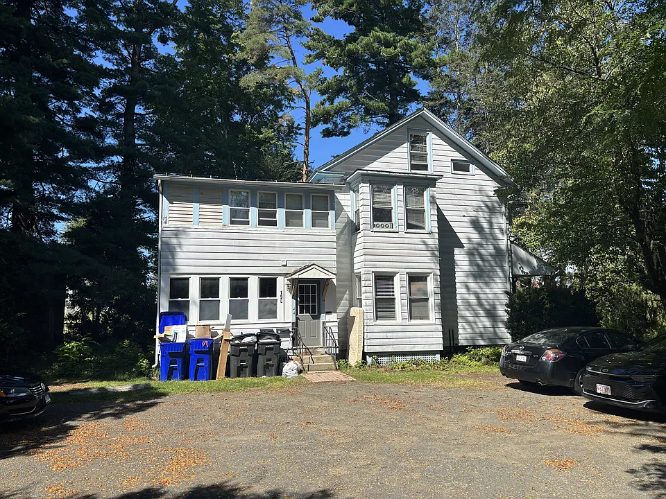 196 Triangle St #2