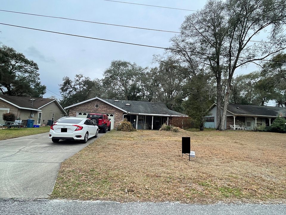 1st image of 750 Helen Ave