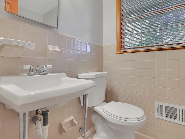 5055 Cascade Rd SW — Photo 20