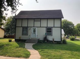 1219 15th St, Aurora, NE 68818