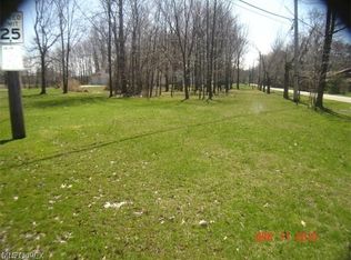 Hilltop Rd, Richmond Heights, OH 44143