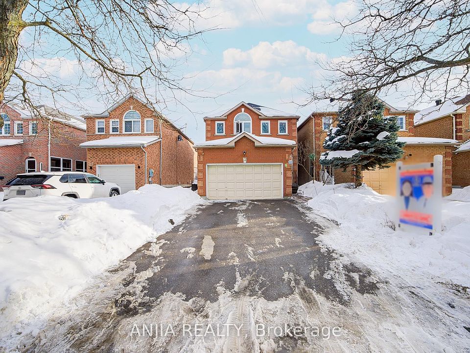 1st image of 17 Kenborough Ct