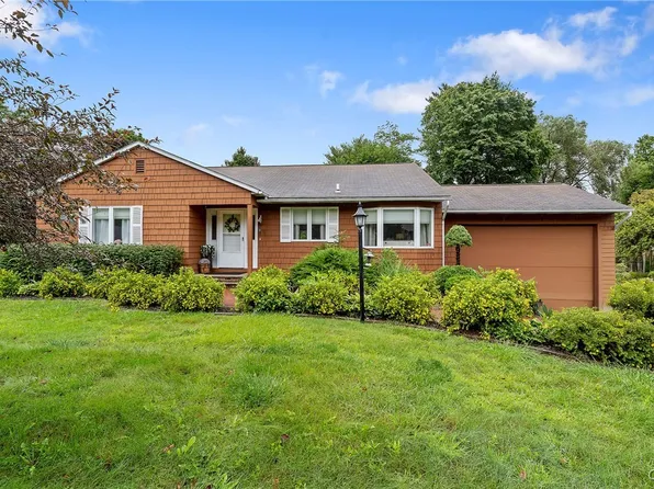 5306 Poster Ln, Fayetteville, NY 13066