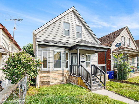 3rd image of 8366 Navy St