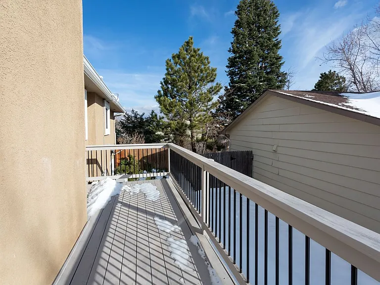 7673 Safari Cir — Photo 3
