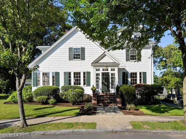 70 Kensington Park, Arlington, MA 02476
