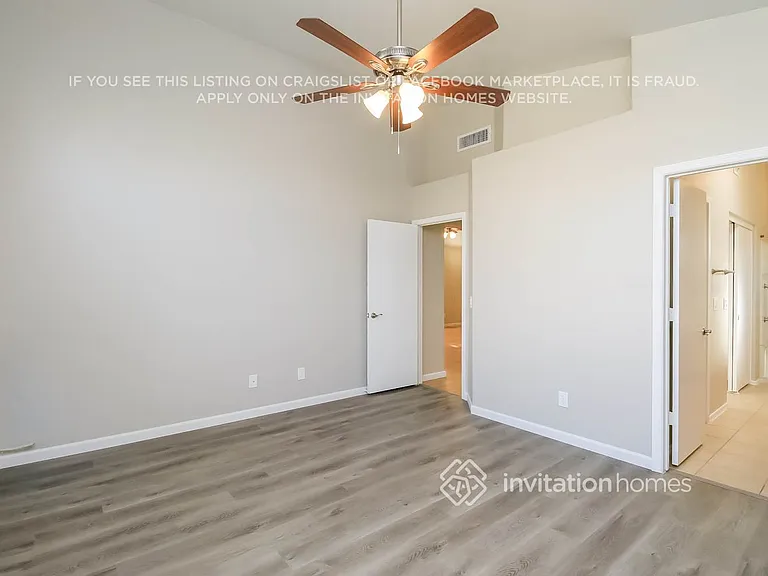 10034 E Carmel Ave — Photo 11