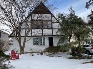 18 Maple Ave, Mahwah, NJ 07430